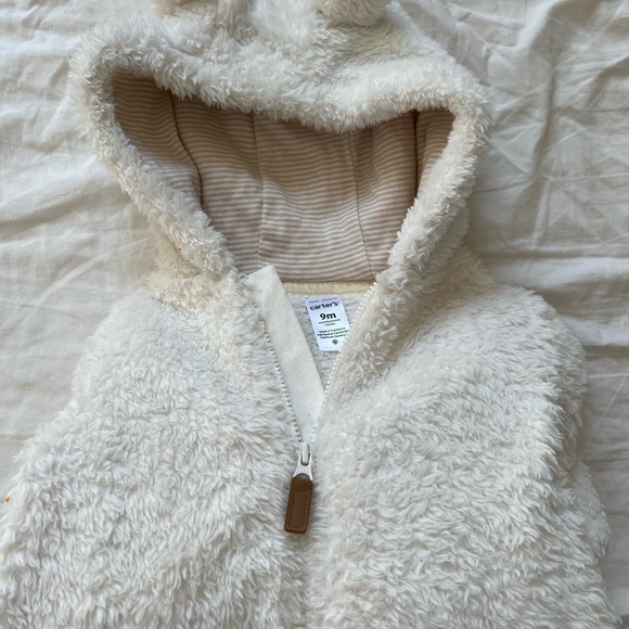 Carter fleece body suit with mitten - Picture 3 of 4